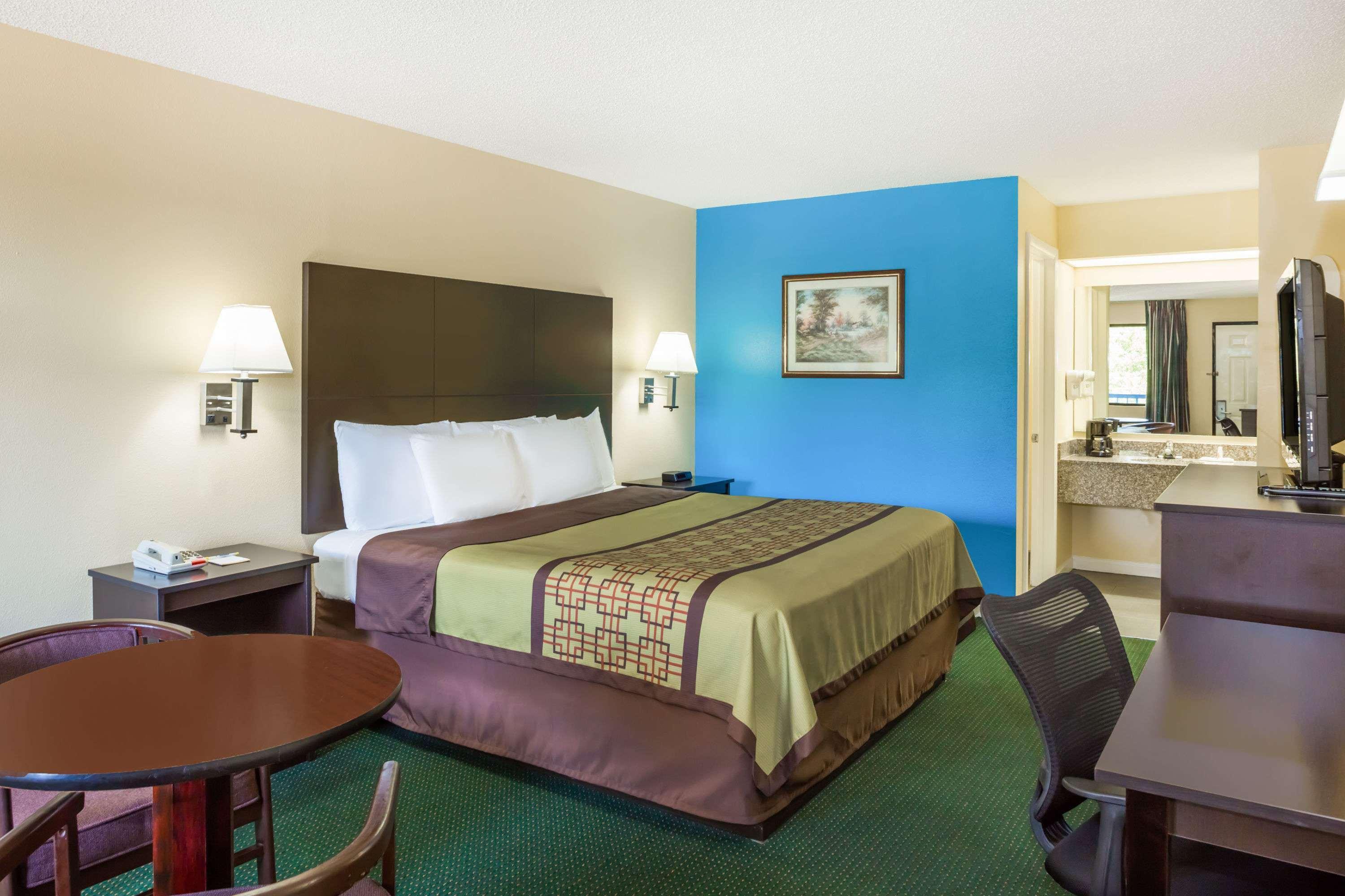 Days Inn By Wyndham Enterprise Exterior foto